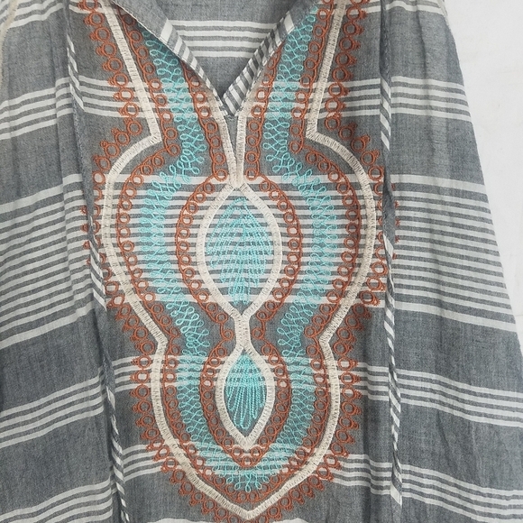 Thml embroidered sleeveless tie tassel front size medium - Picture 7 of 9